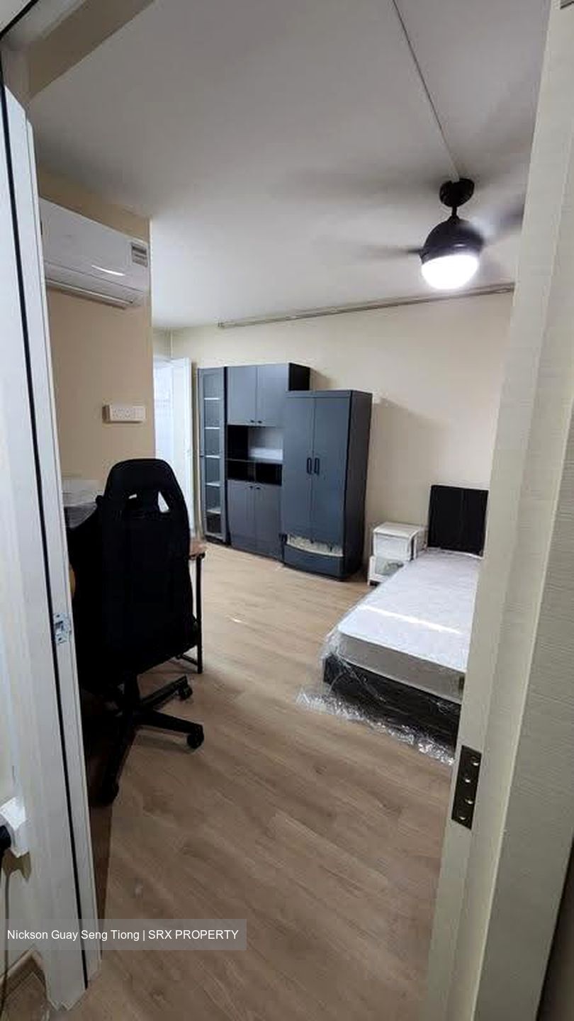 Blk 204 Choa Chu Kang Avenue 1 (Choa Chu Kang), HDB Executive #627239001